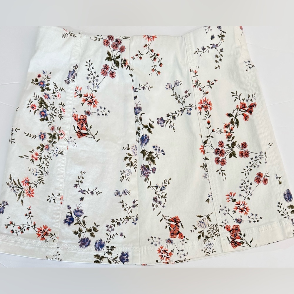 No Boundaries Floral Mini Skirt White Pink Blue Cotton Stretch Girls Size S